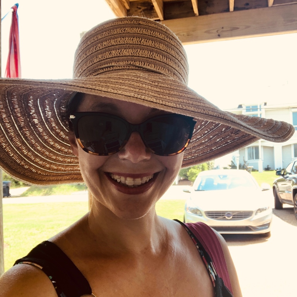 Meet your Posher, Amy